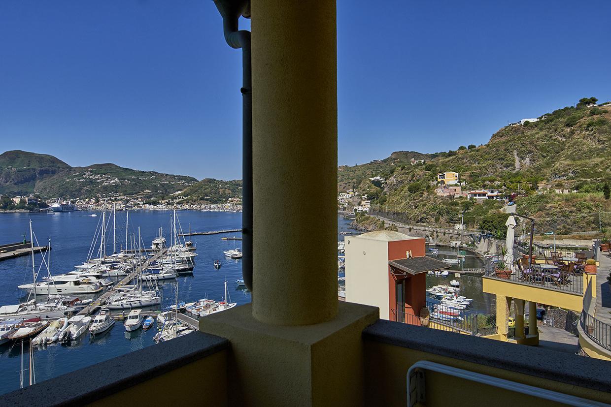 Hotel A Pinnata Lipari  Exteriör bild