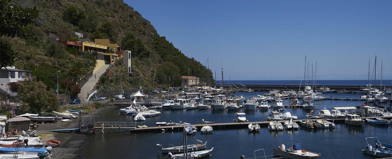 Hotel A Pinnata Lipari  Exteriör bild